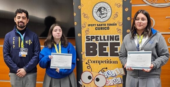 VALIOSA PARTICIPACIÓN EN SPELLING BEE IP SANTO TOMÁS