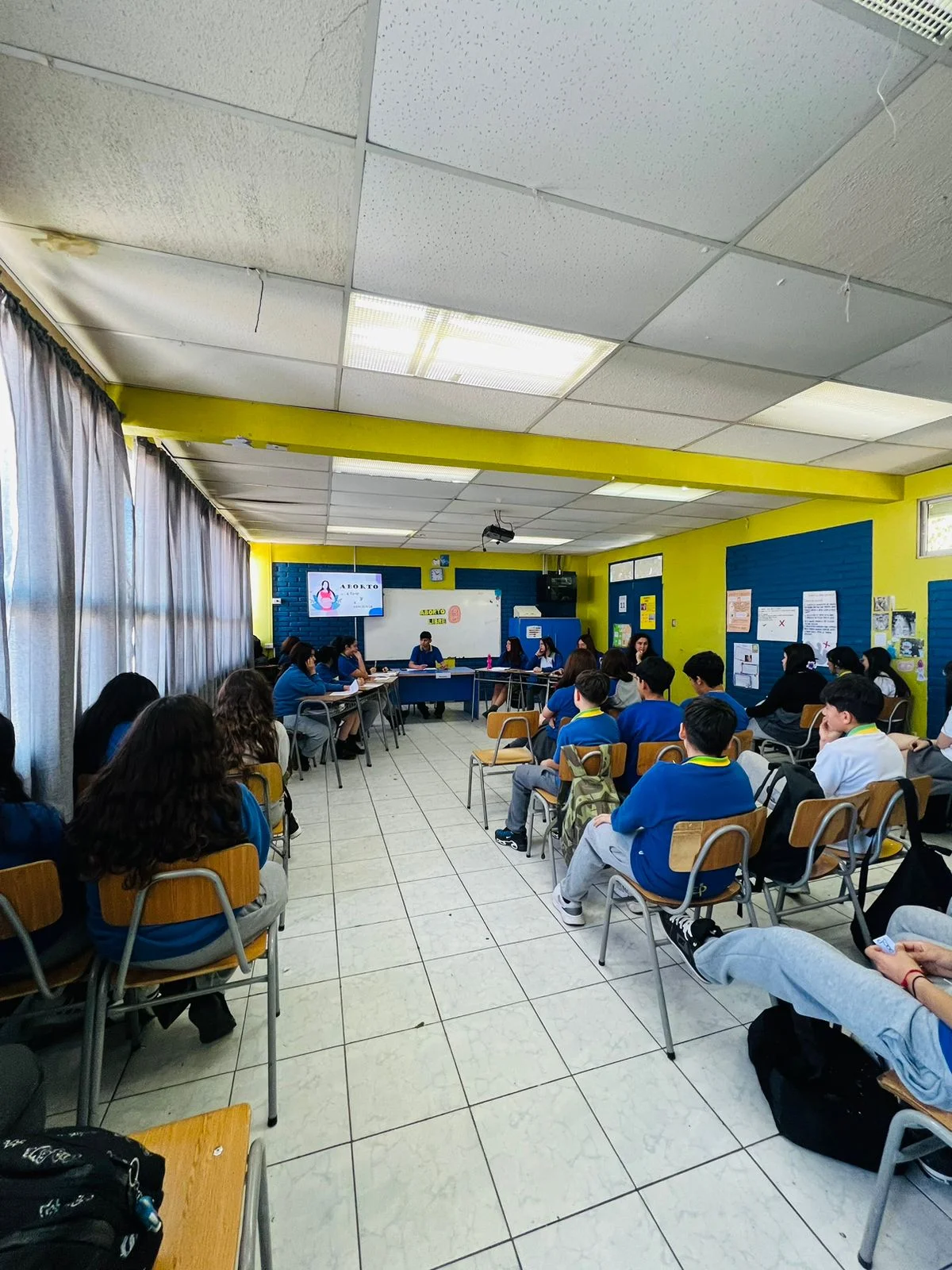 El diálogo filosófico: una herramienta olvidada para comprender y transformar el presente
