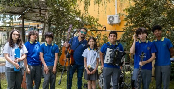 Ensamble Peumayén destaca en Encuentro Musical de Bandas Escolares