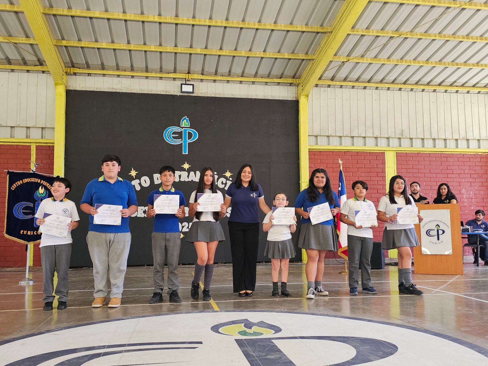 Acto Transición: Nuestros 6tos Básicos inician el camino a Sede Media